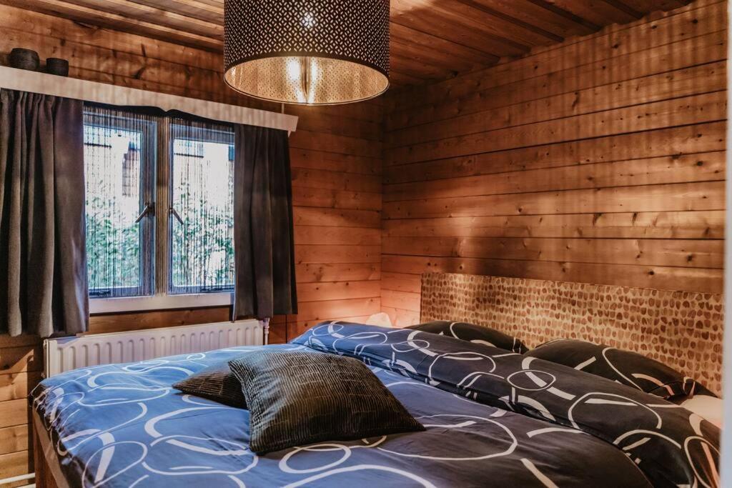 Cosy And Romantic Forest House Met Sauna Op De Veluwe بوتِنْ المظهر الخارجي الصورة