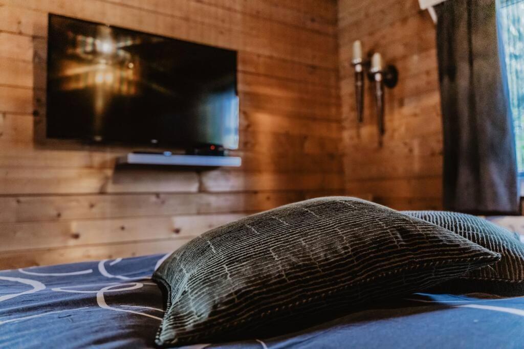 Cosy And Romantic Forest House Met Sauna Op De Veluwe بوتِنْ المظهر الخارجي الصورة